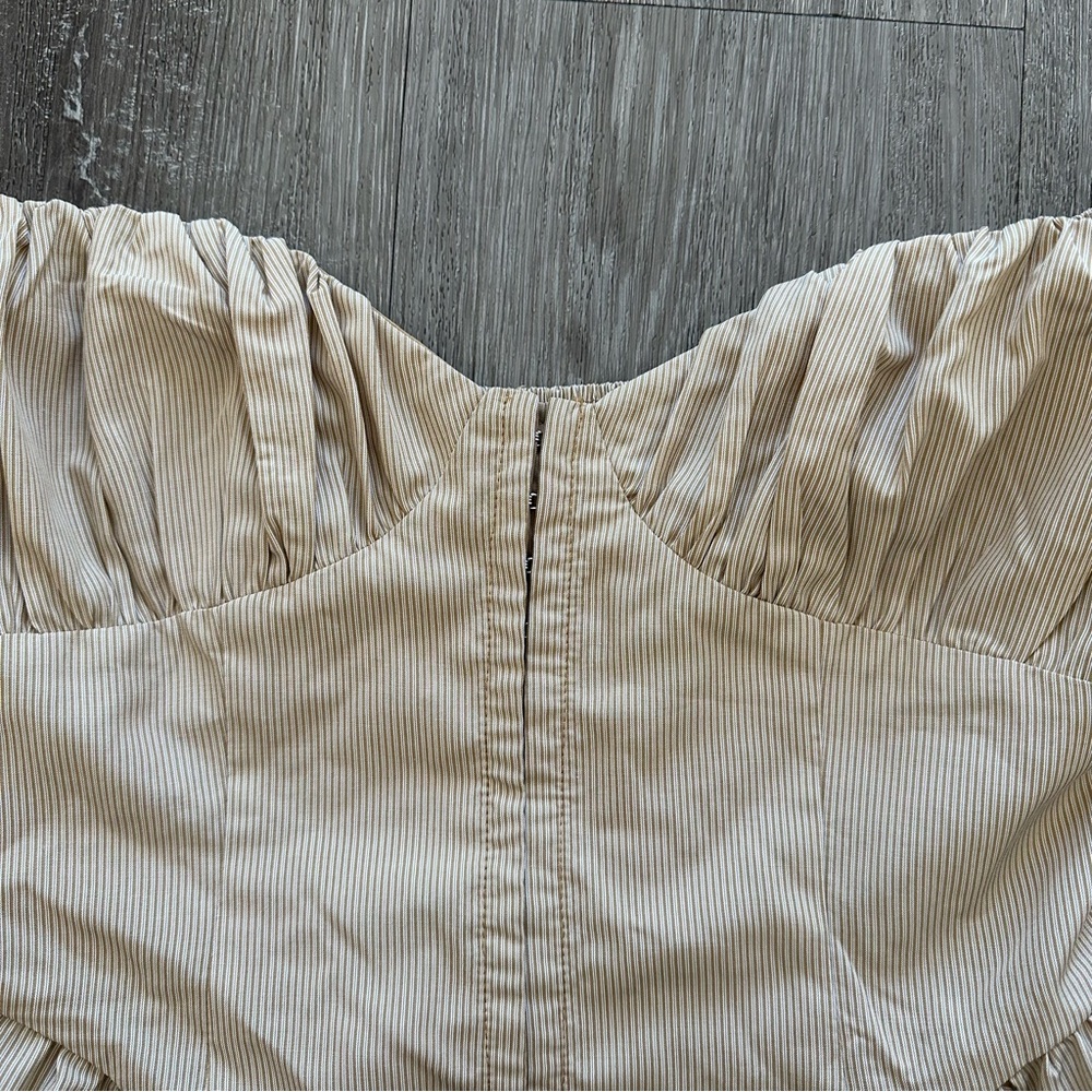 Beige Off-Shoulder Peplum Top - Picture 3 of 5